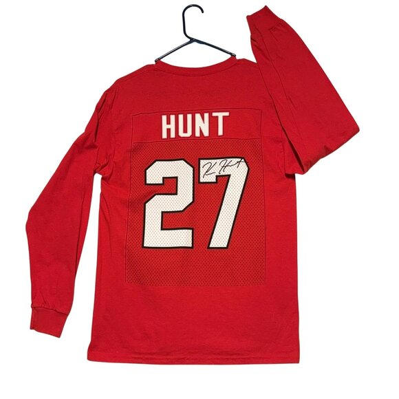 NEW Kareem Hunt Fans Only Red M Long Sleeve J-Tee Shirt With Signature Print - Picture 6 of 9